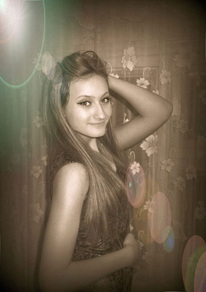 Женя Бурина