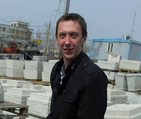 Олег Карманов