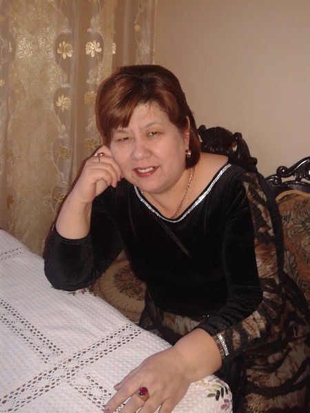 Асиям Хамраева