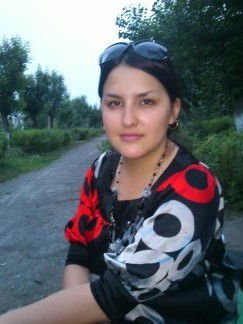 Яна Захарова