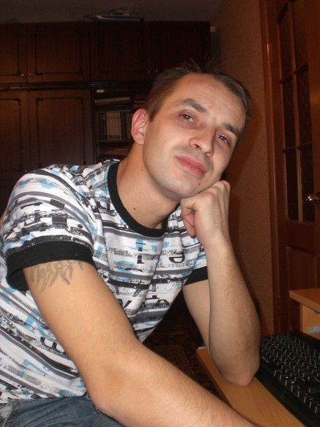 Олег Хохряков