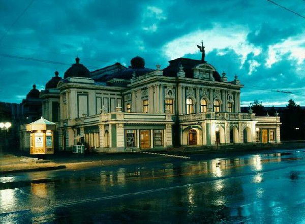 Александр Воронов