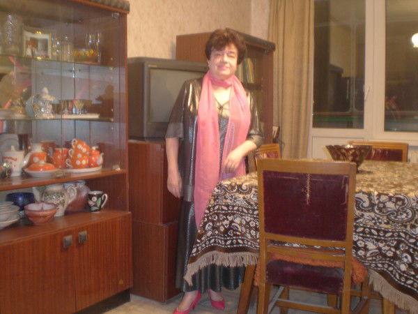 Лариса Обухаева