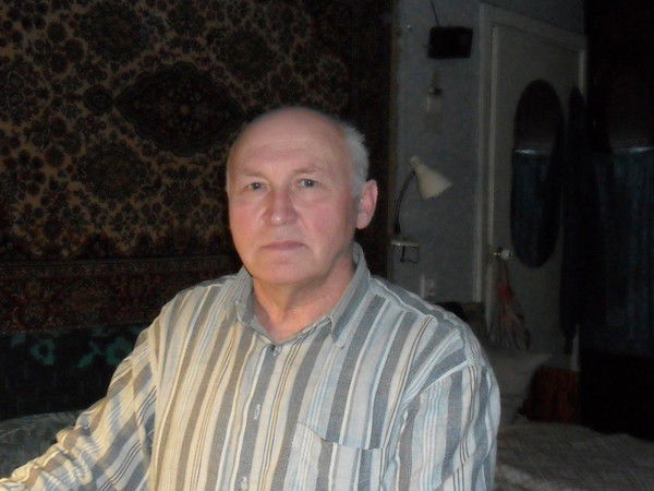 Юрий Олейник