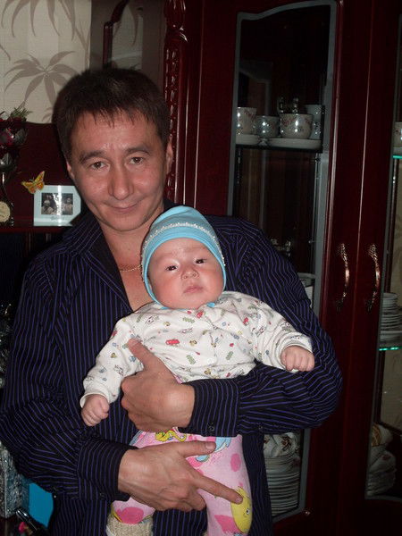 Аскар Закиров