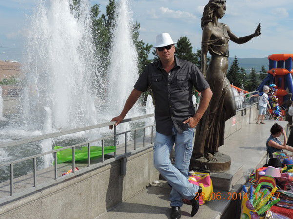 Юрий Фарков