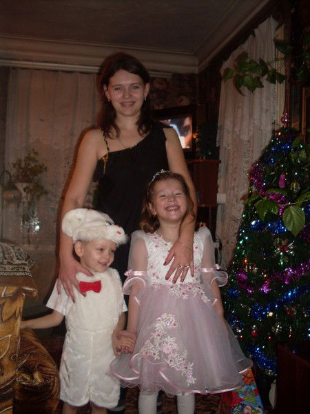 Катя Жарова