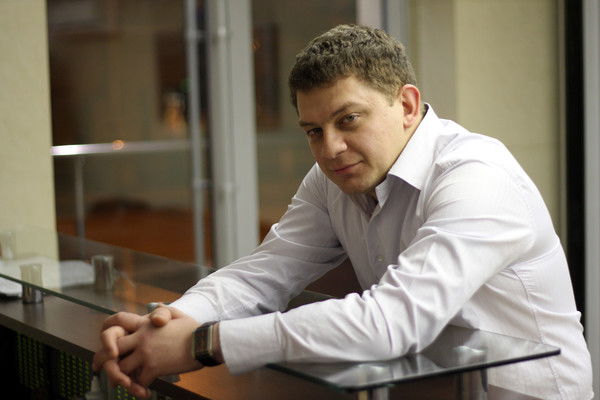 Михалис Контис