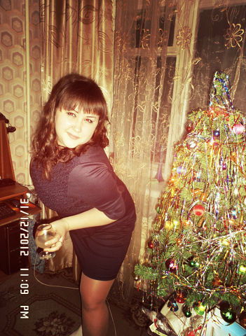 Оля Хлудеева