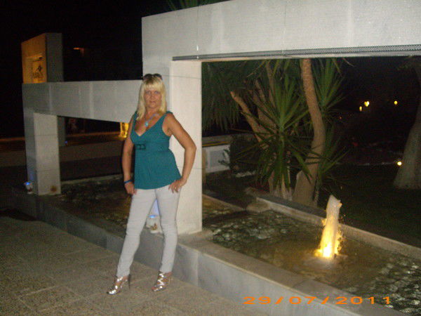 Неизвестно Неизвестно