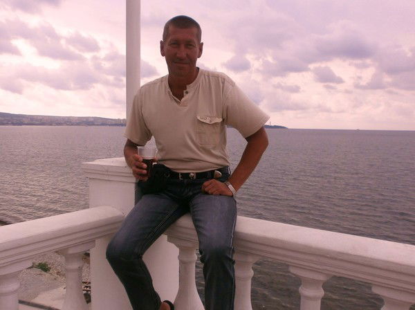 Юрий Сушков