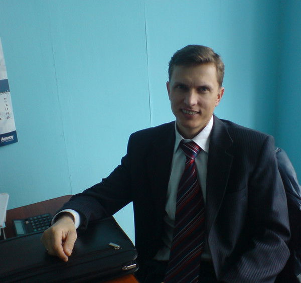 Виталий Власов