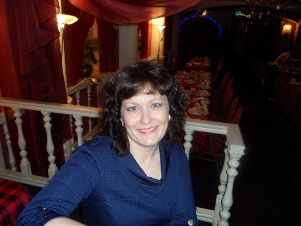 Елена Носач