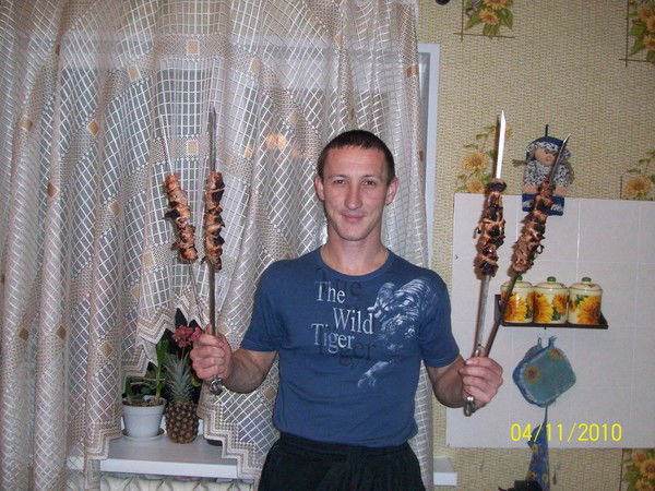 Паша Мирошниченко