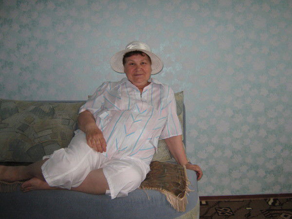 Людмила Тарактинова