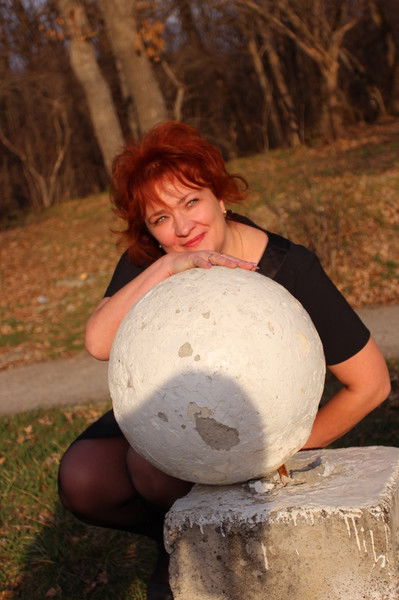 Лариса Артемьева