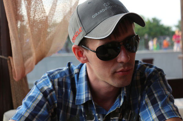 Den Чернятов