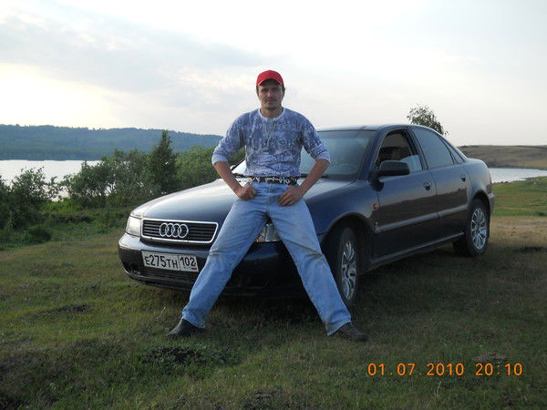 Алексей Антонов