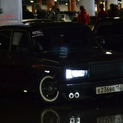 Влад Паращенко