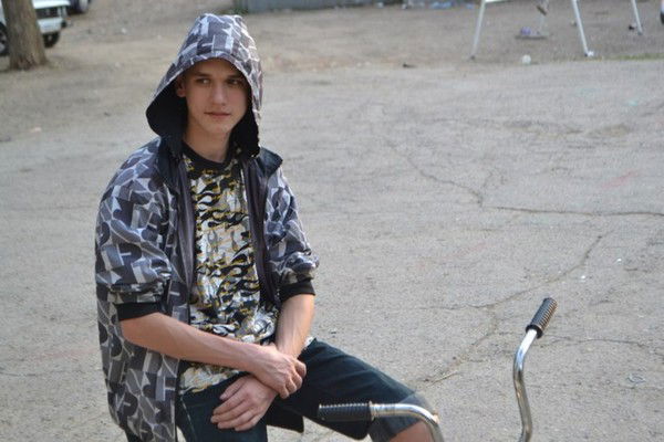 Денис Викторович