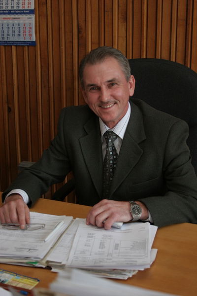 Виктор Усов