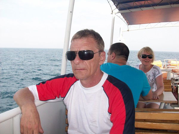 Александр Коноваленко