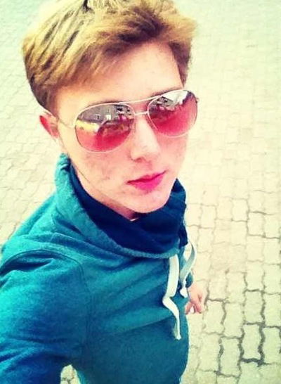 Серёжка Веселков