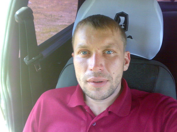 Олег Олейников