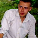 Денис Захаров
