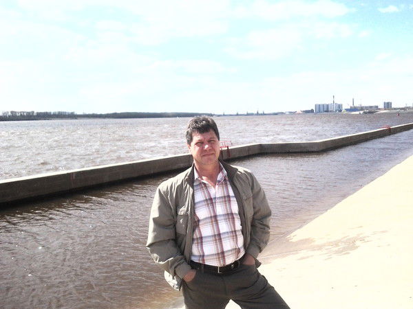 Александр Летяга