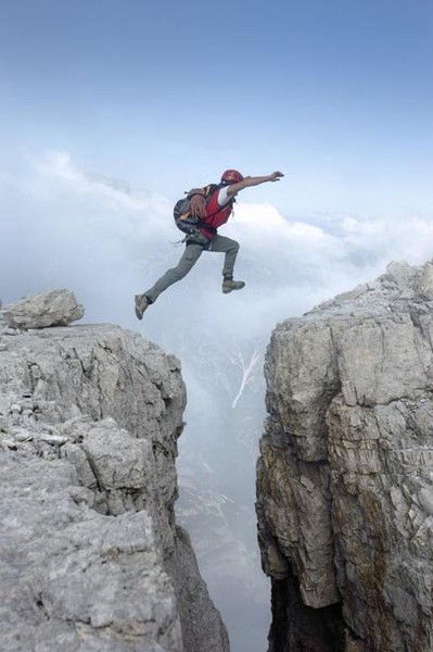 Иван Иванов