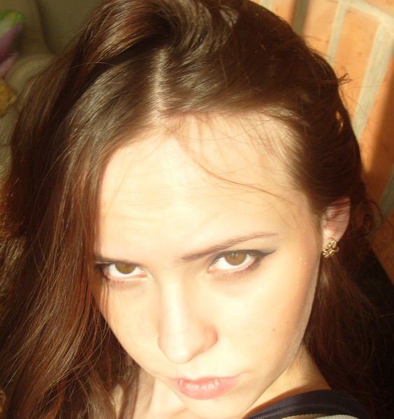 Валя Олейник