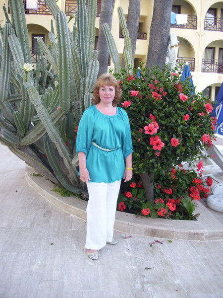 Елена Семенова