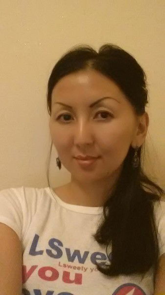 Лаура Айдосова