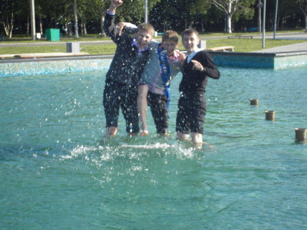 Миша Андреев