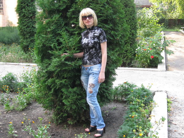 Неизвестно Неизвестно