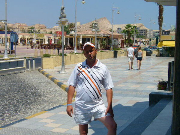 Олег Марусов