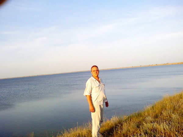 Олег Кузнецов