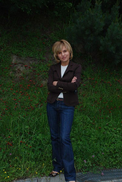 Анна Серкова