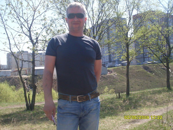 Алексей Леснов