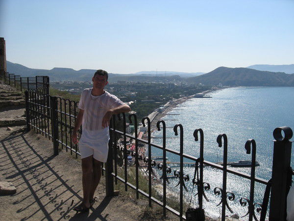 Руслан Чмелев