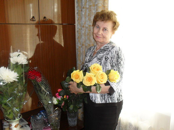 Любовь Звонова