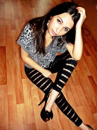 Аня Захарова