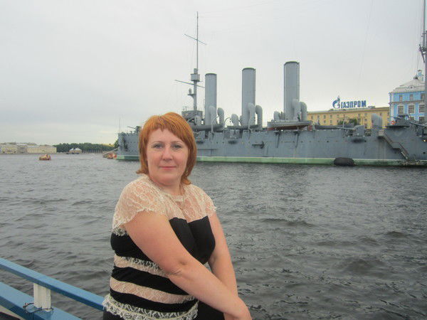 Елена Догонина