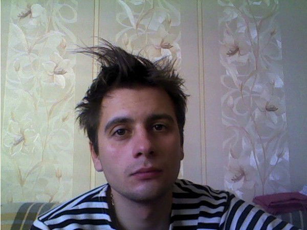 Денис Варюта