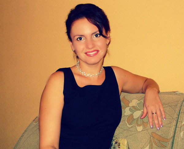 Елена Боброва