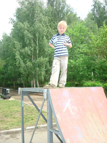 Александр Кулаков