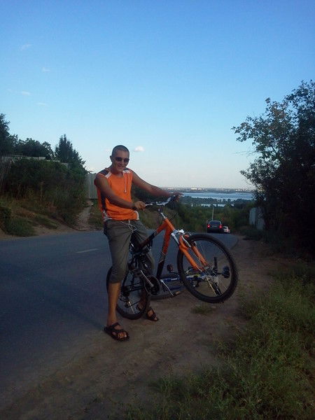 Денис Сукманов