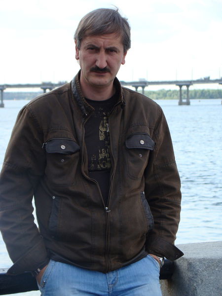 Константин Амиров