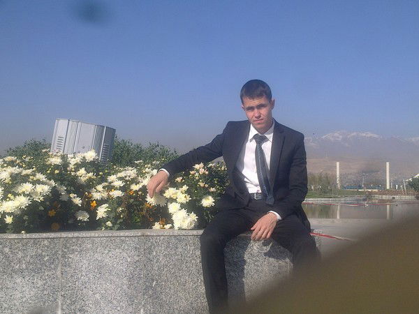 Файз Олимшоев